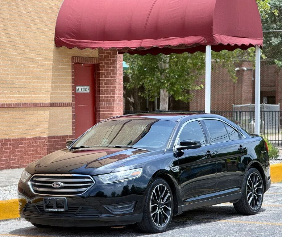 2018 FORD Taurus