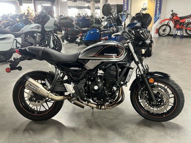 2022 KAWASAKI ER650MN
