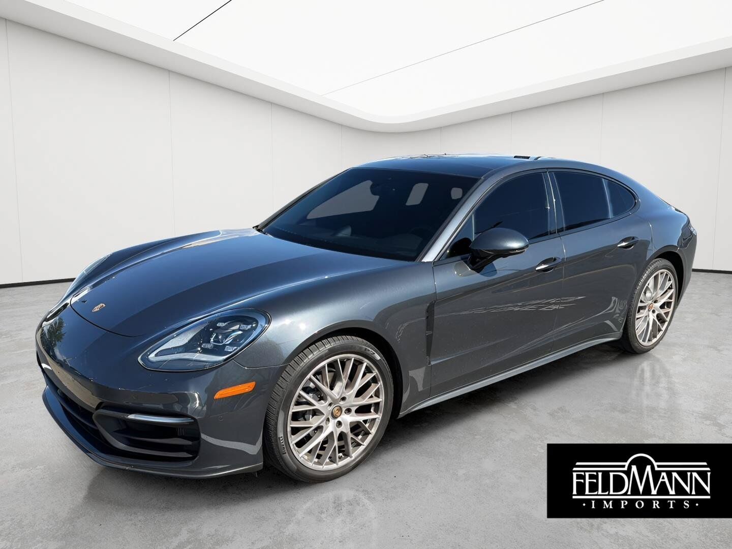 2021 PORSCHE Panamera