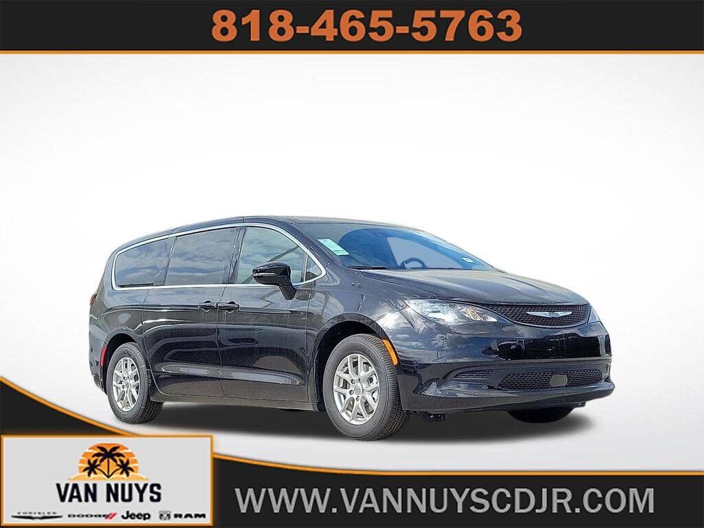 2025 CHRYSLER Voyager