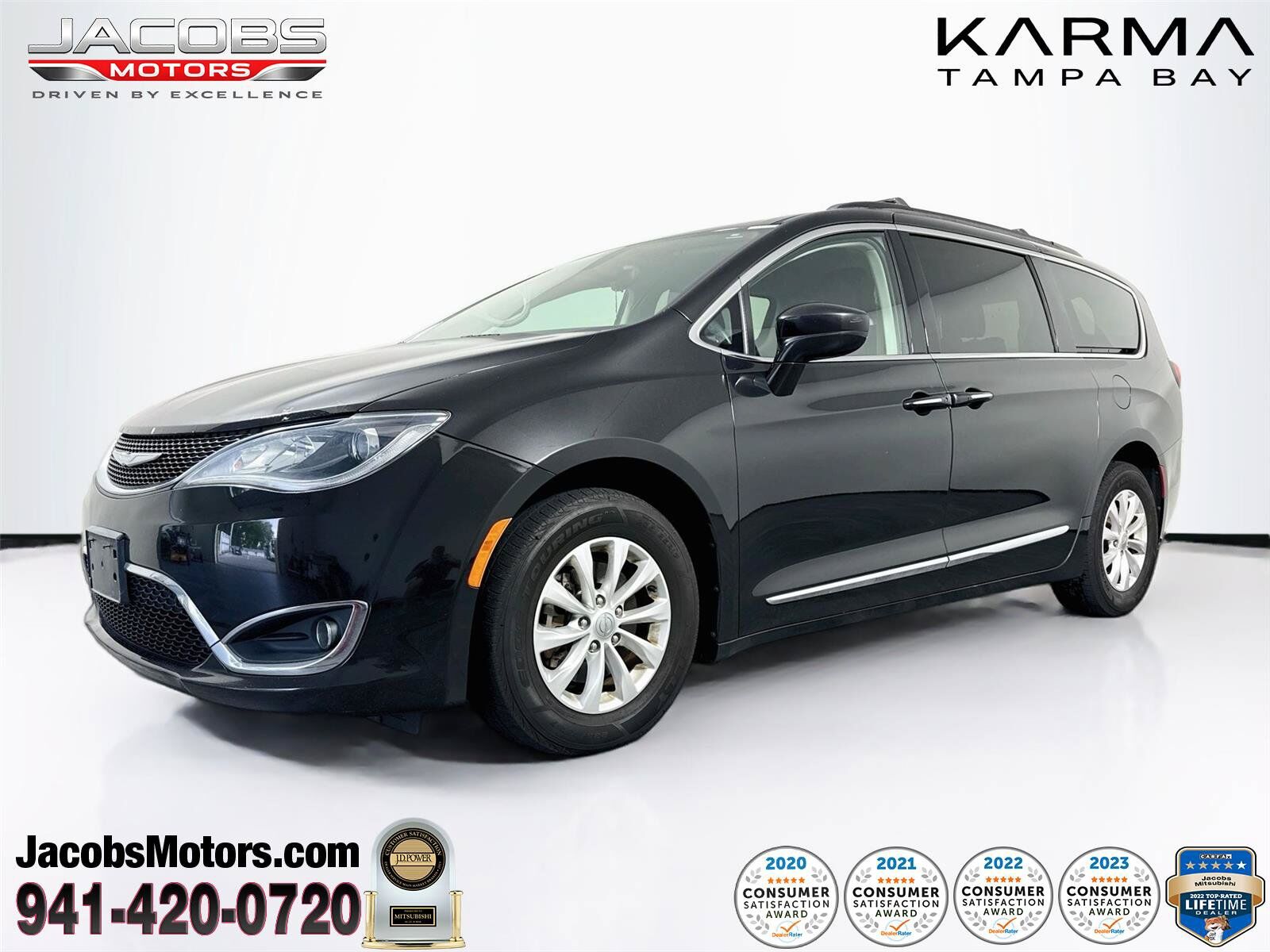 2017 CHRYSLER Pacifica