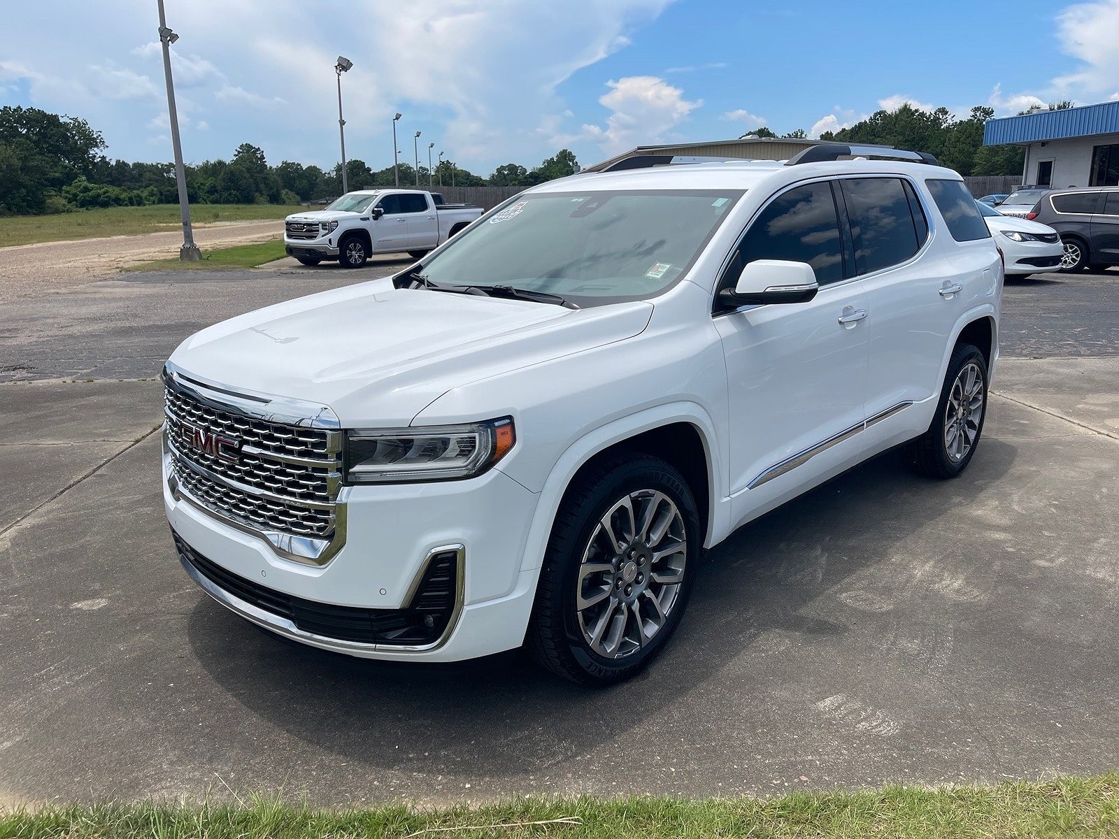 2023 GMC Acadia