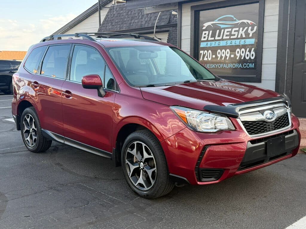 2016 SUBARU Forester