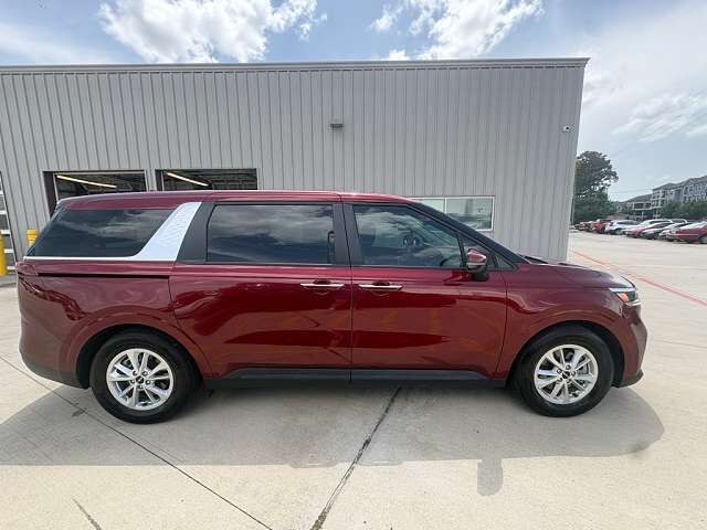 2024 KIA Carnival