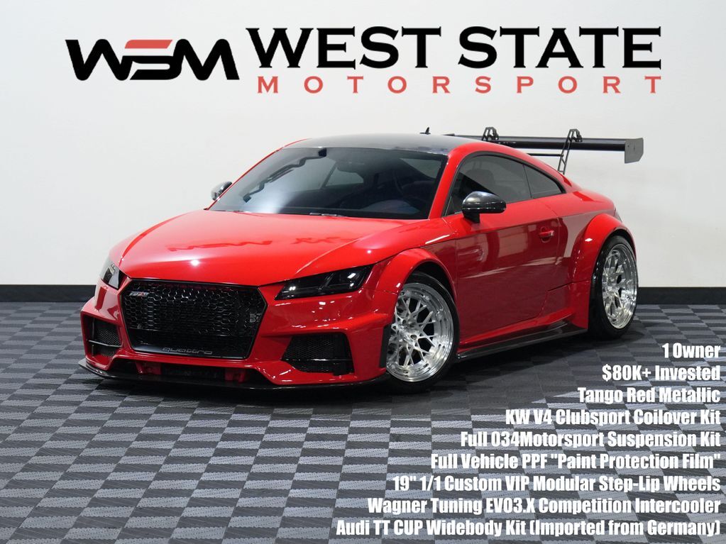2022 AUDI TT RS