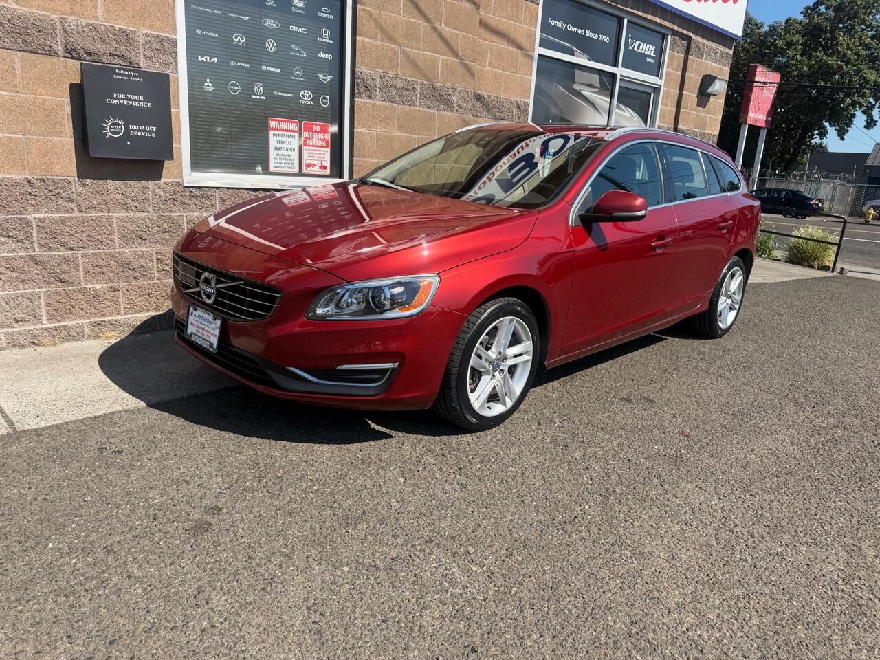 2015 VOLVO V60