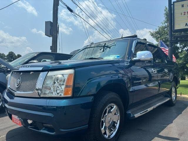 2005 CADILLAC Escalade