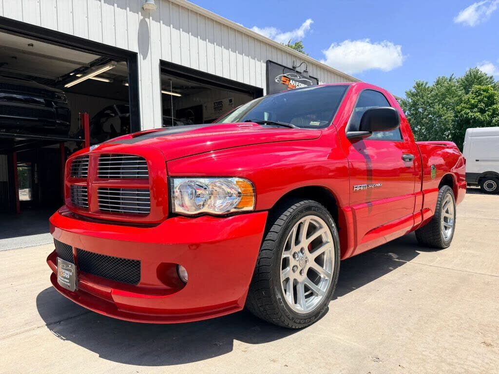 2004 DODGE Ram