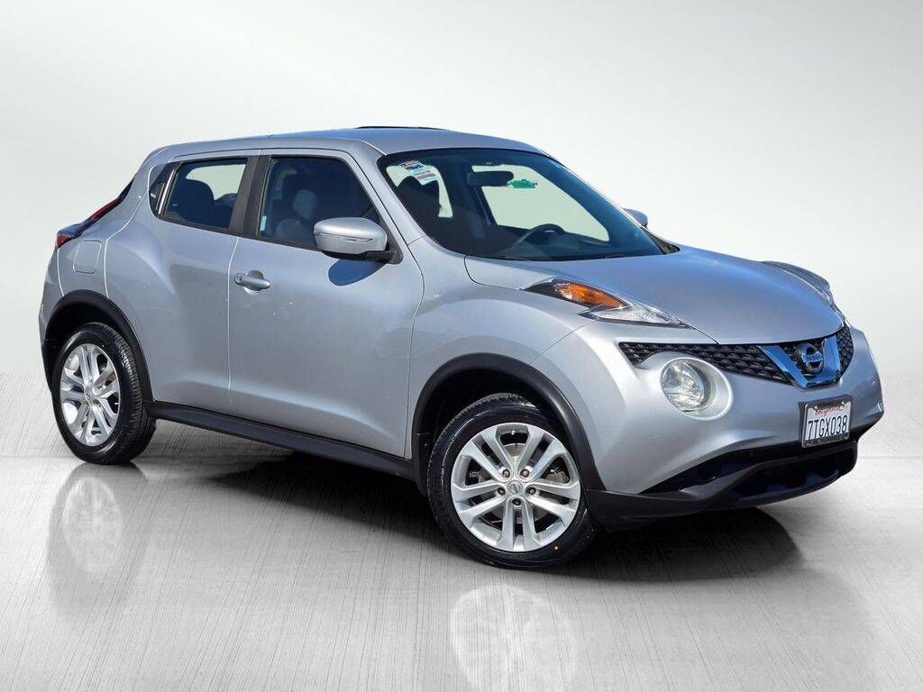 2016 NISSAN Juke