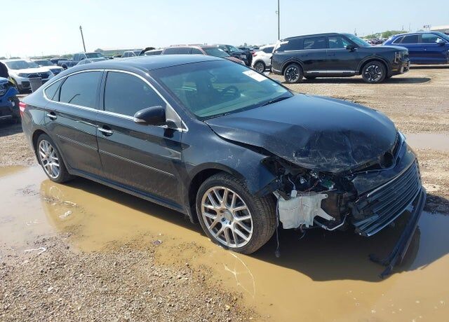 2014 TOYOTA Avalon
