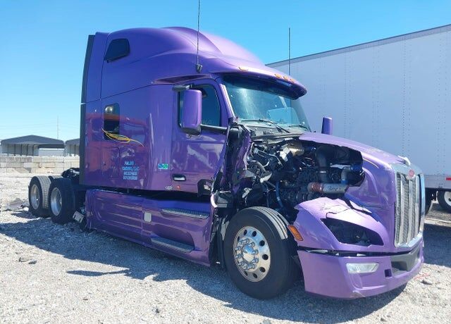 2022 PETERBILT 579
