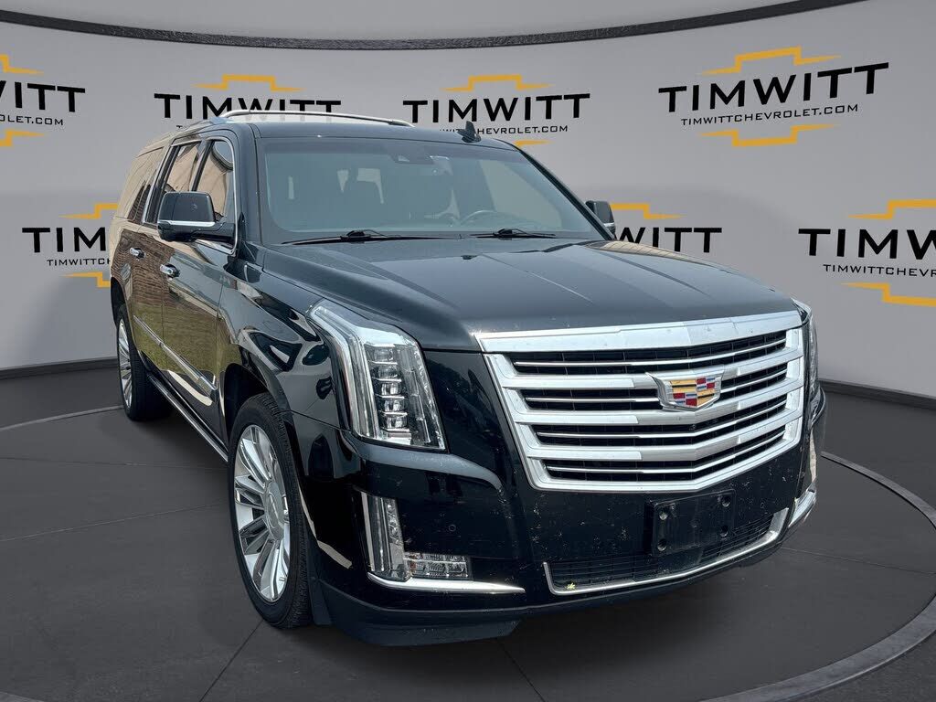 2016 CADILLAC Escalade