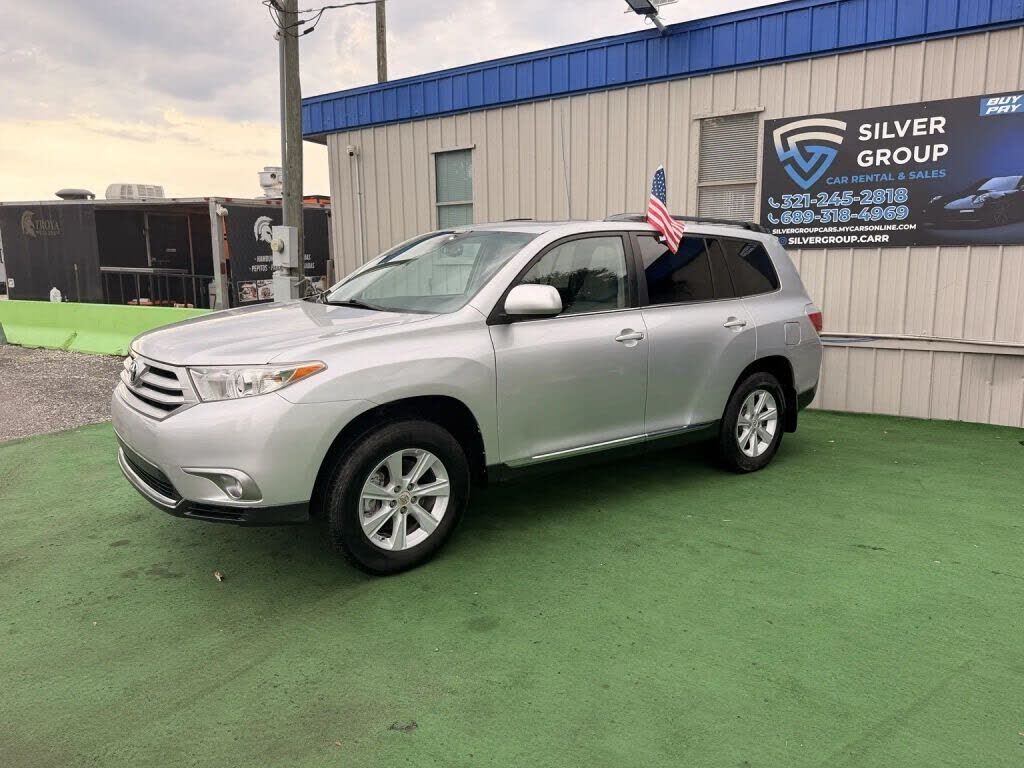 2012 TOYOTA Highlander