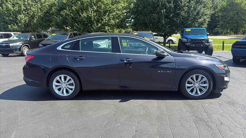 2022 CHEVROLET Malibu
