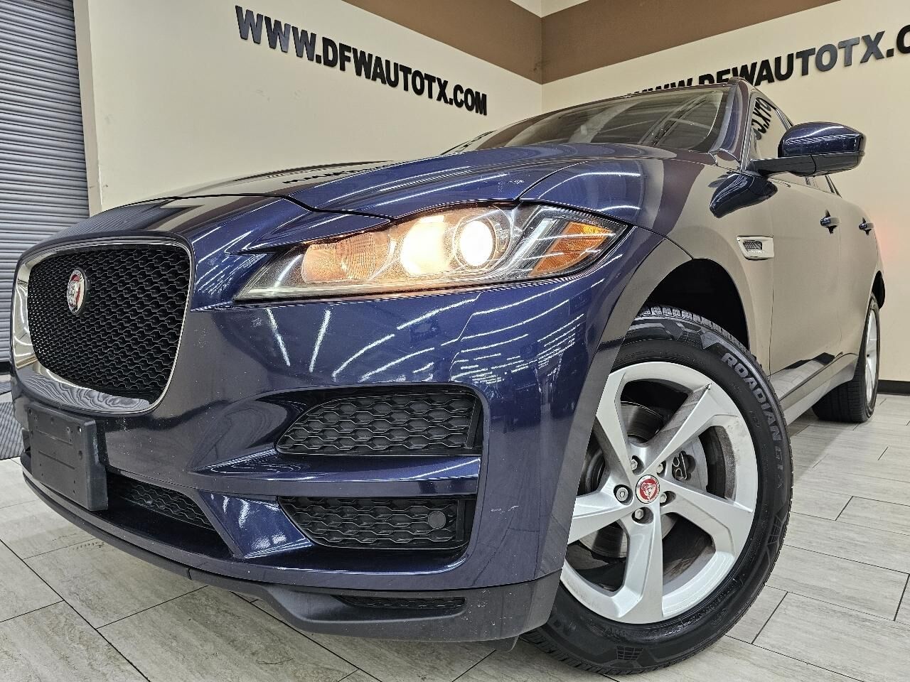 2018 JAGUAR F-Pace