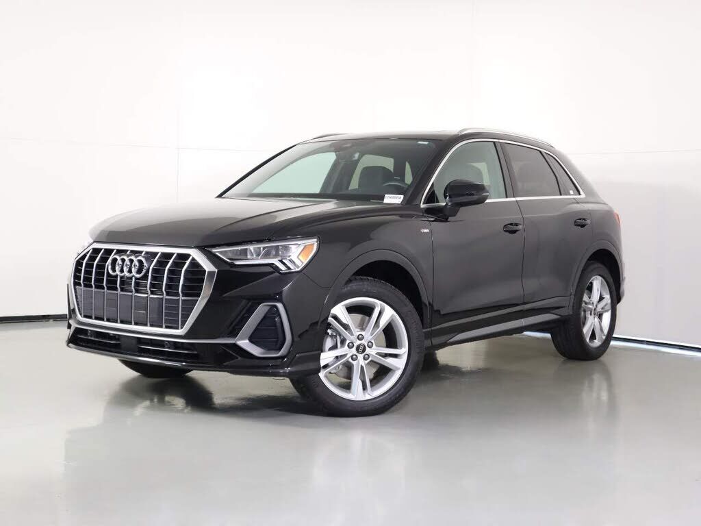 2023 AUDI Q3