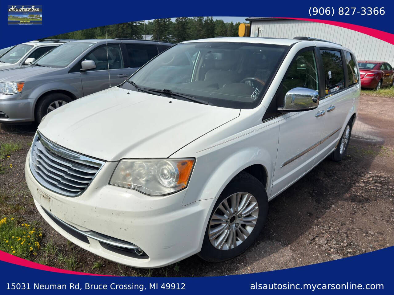 2013 CHRYSLER Town and Country