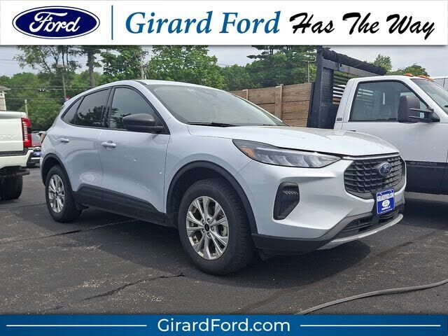 2025 FORD Escape