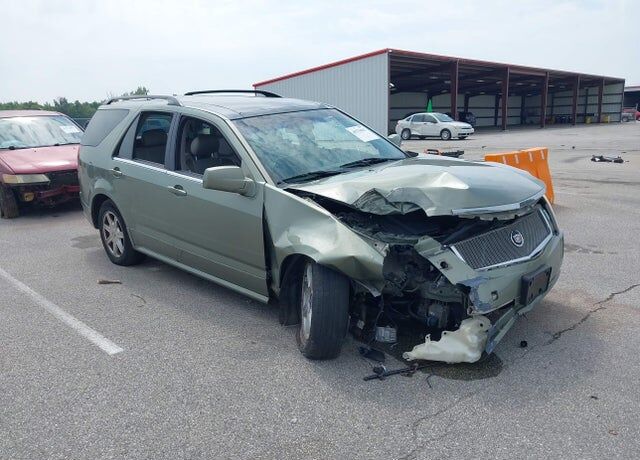 2004 CADILLAC SRX