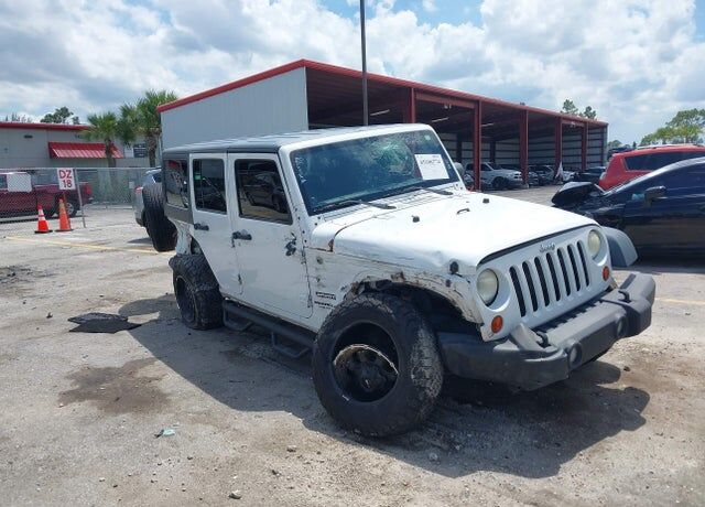 2013 JEEP Wrangler