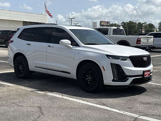 2024 CADILLAC XT6