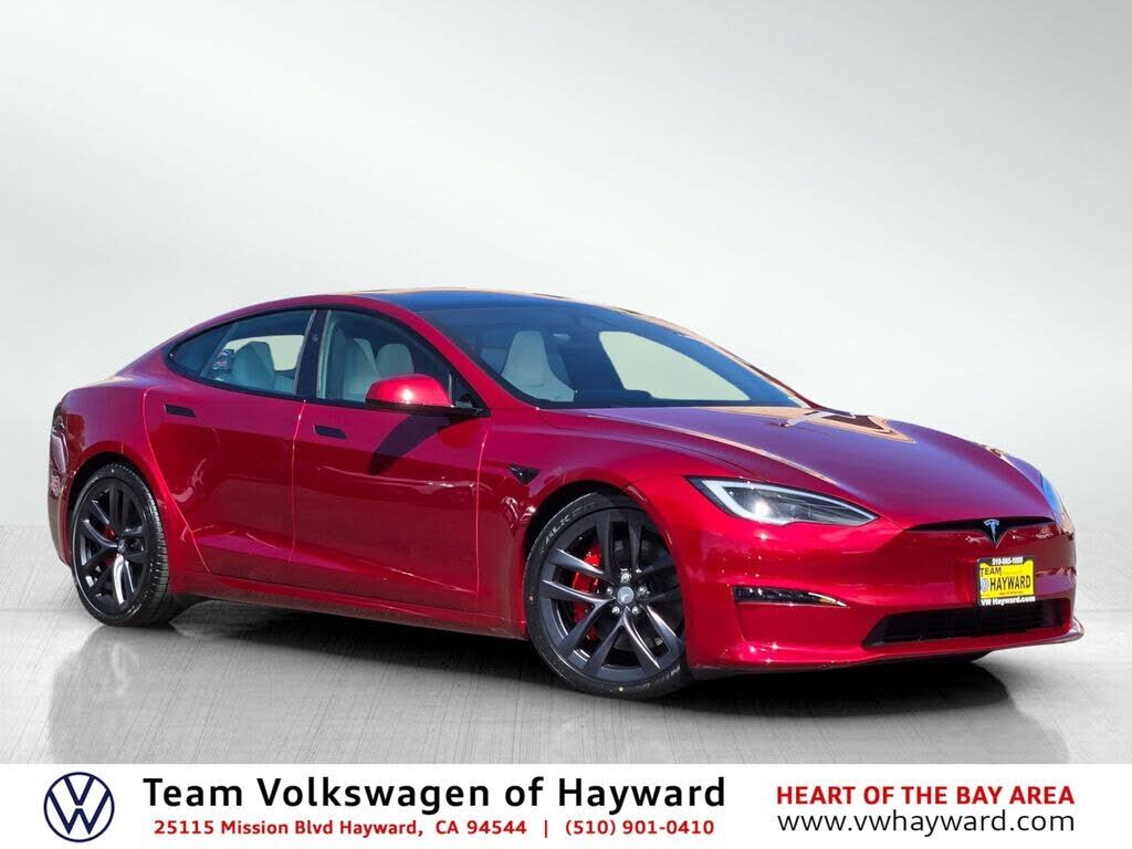 2024 TESLA Model S