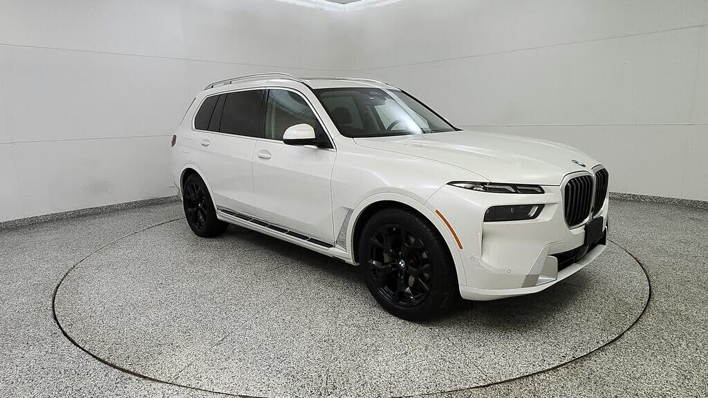 2026 BMW X7