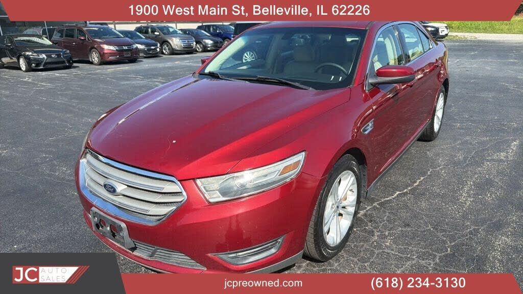 2013 FORD Taurus