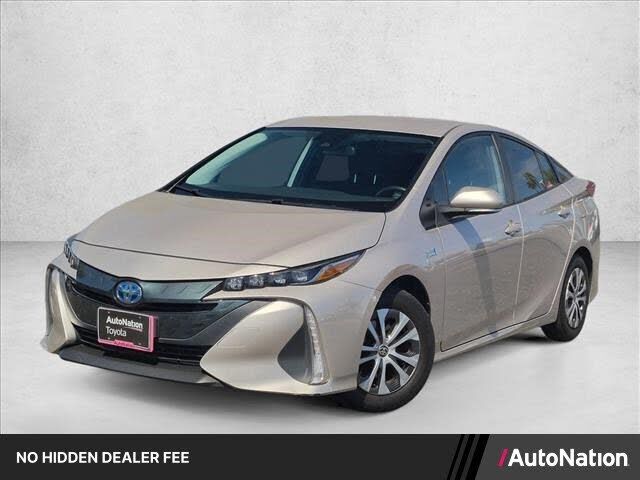 2022 TOYOTA Prius