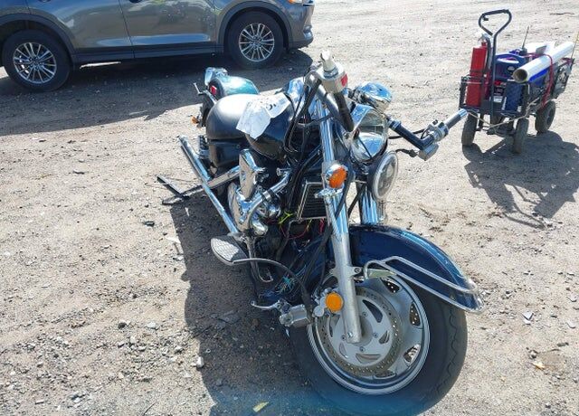 2002 SUZUKI VL1500K