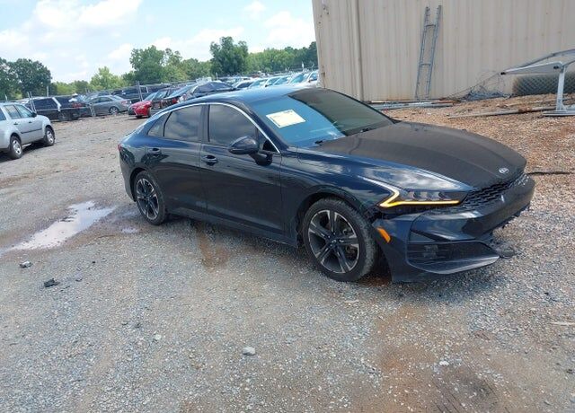 2021 KIA K5