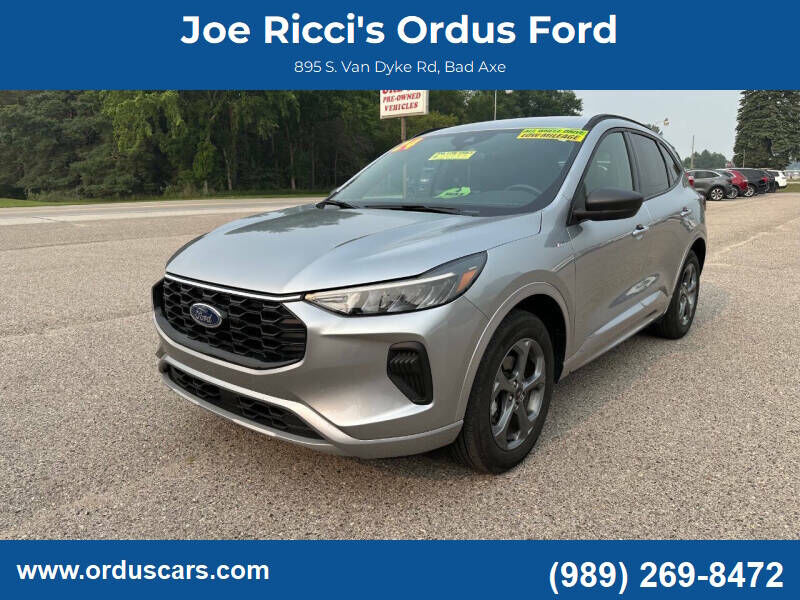 2024 FORD Escape