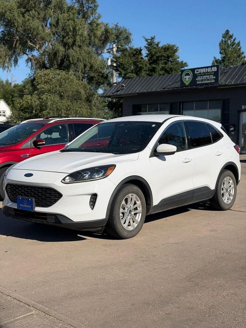 2020 FORD Escape