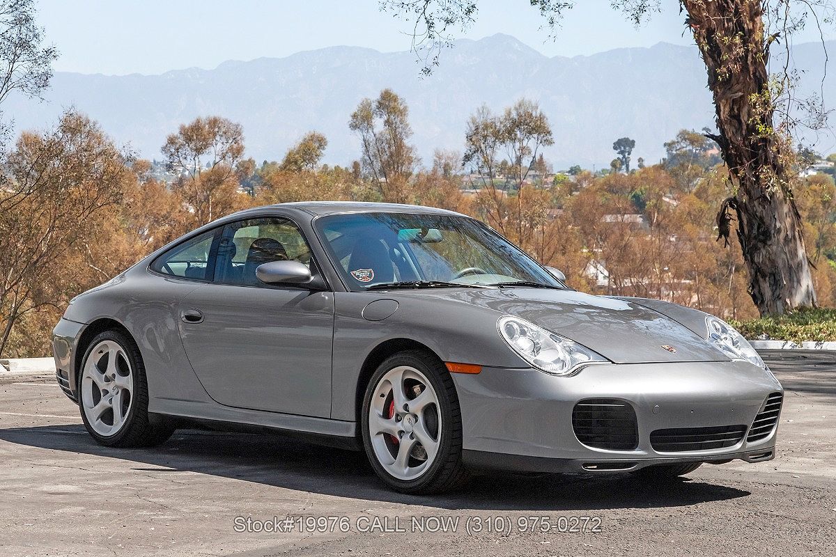 2002 PORSCHE 911