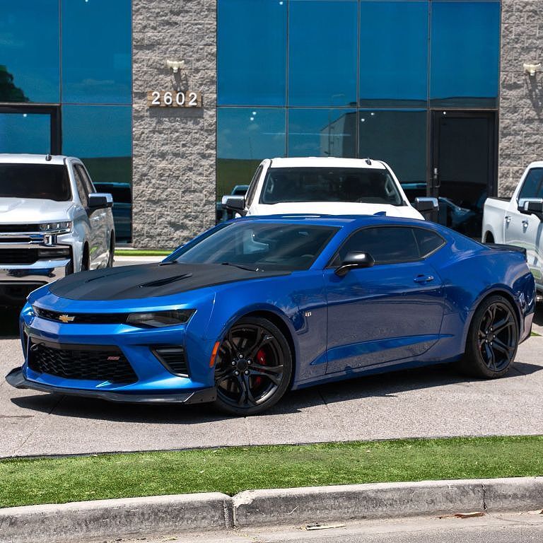 2017 CHEVROLET Camaro