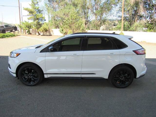 2022 FORD Edge
