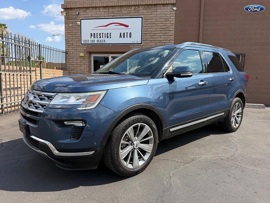 2018 FORD Explorer