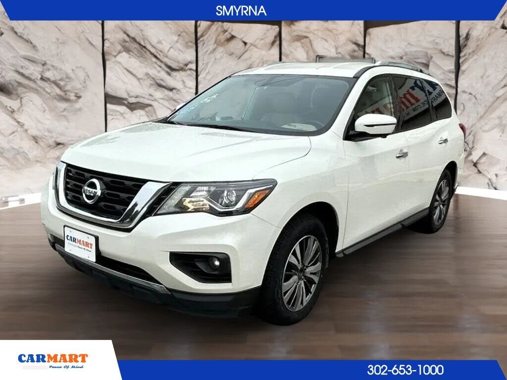 2020 NISSAN Pathfinder