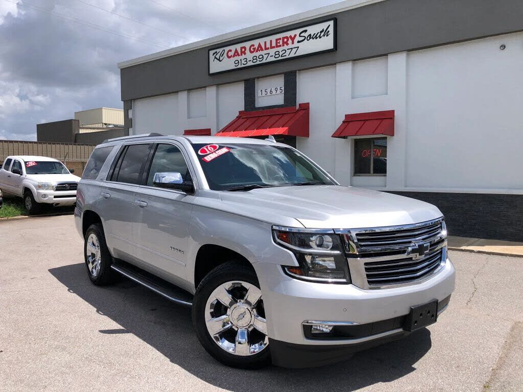 2016 CHEVROLET Tahoe