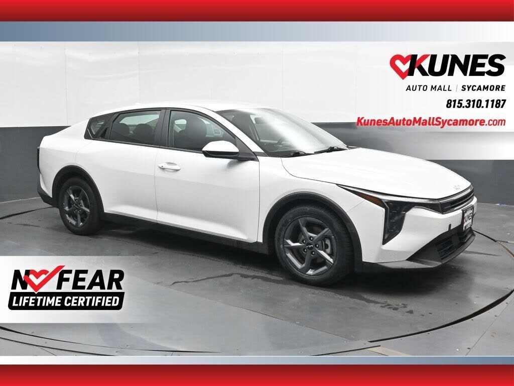2025 KIA K4