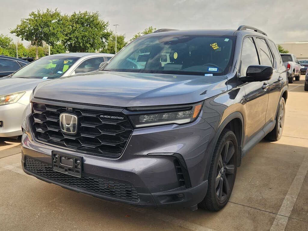2025 HONDA Pilot