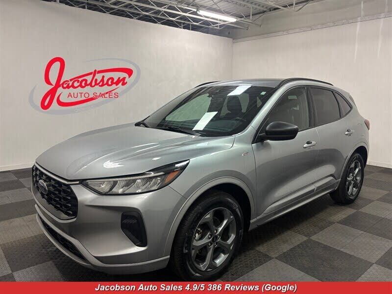 2024 FORD Escape