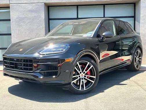 2026 PORSCHE Cayenne