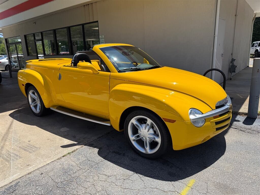 2004 CHEVROLET SSR