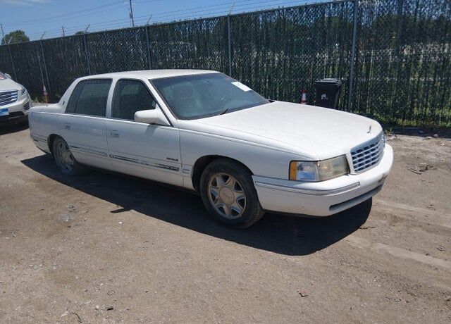 1999 CADILLAC Deville