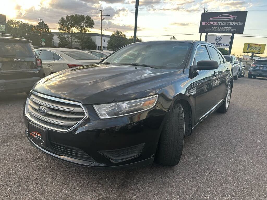 2018 FORD Taurus