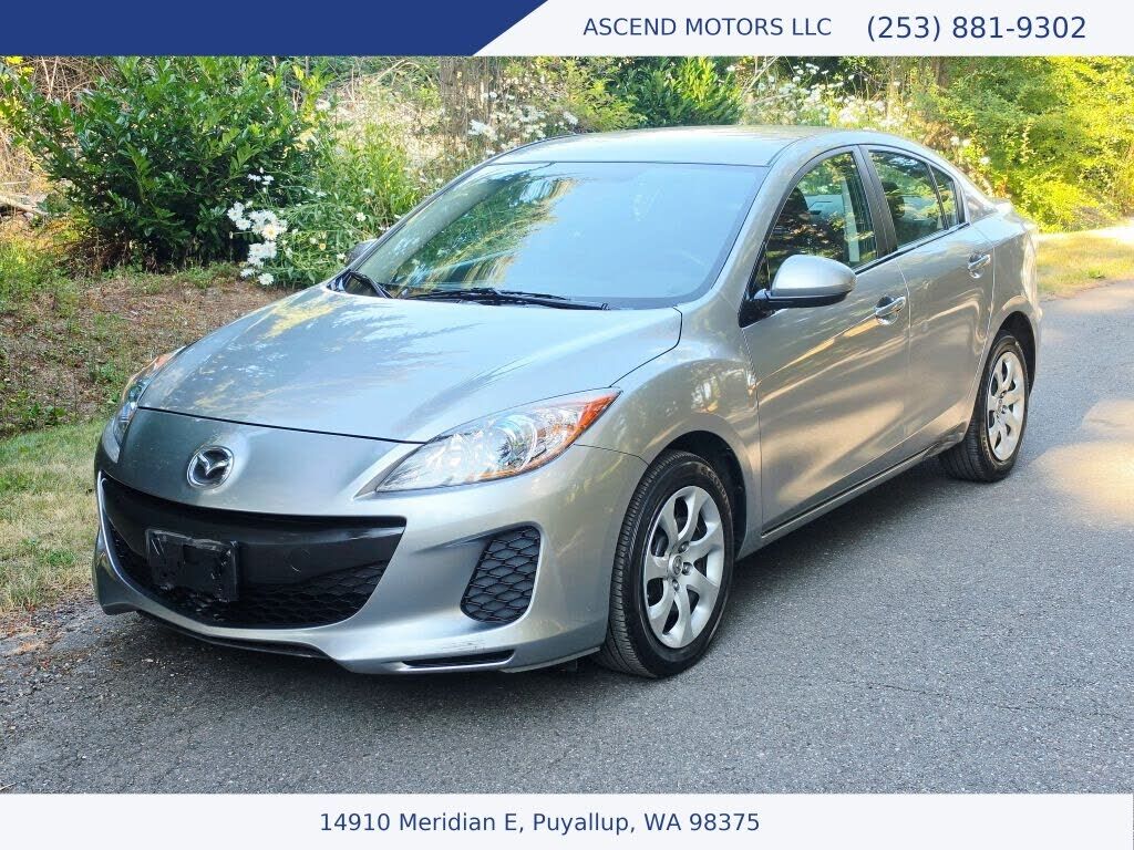 2013 MAZDA Mazda3
