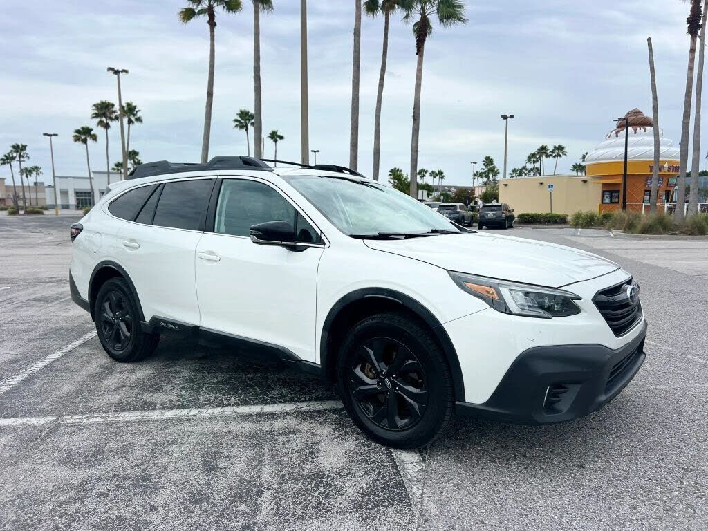 2020 SUBARU Outback