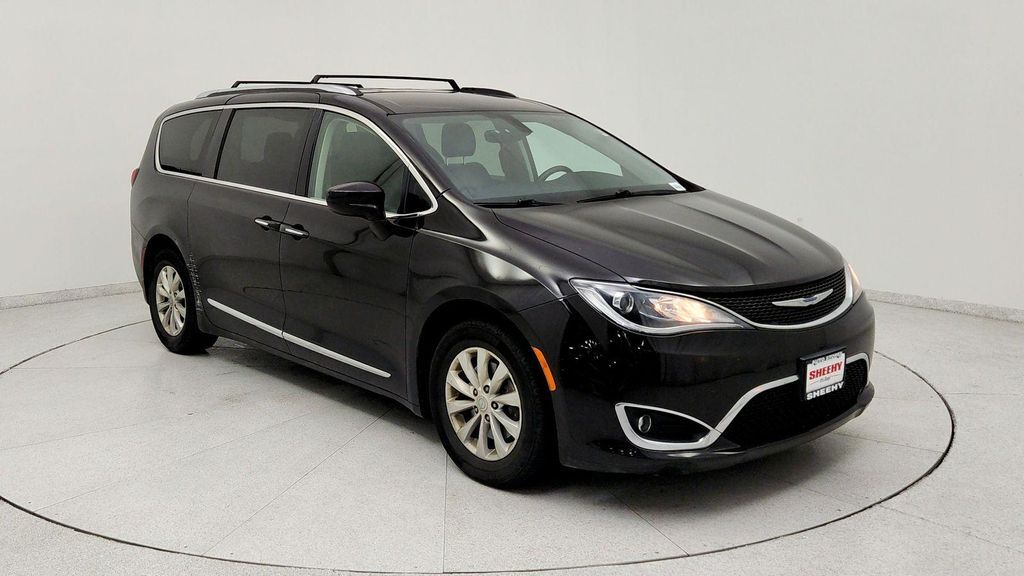 2018 CHRYSLER Pacifica