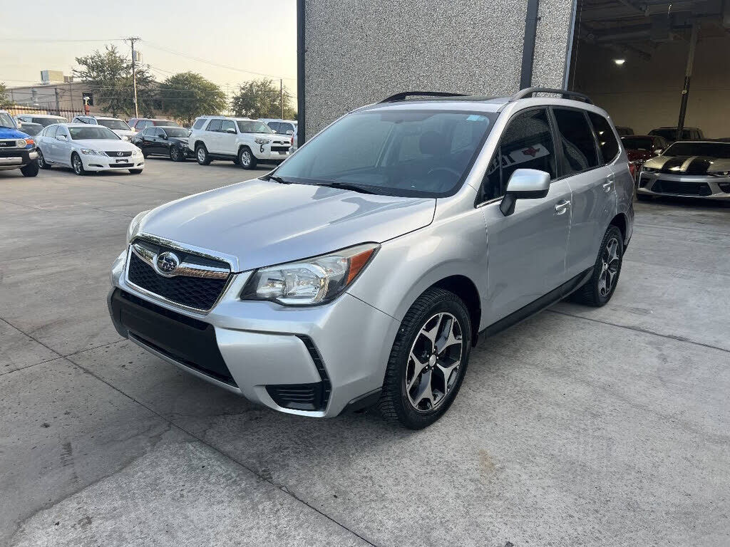2014 SUBARU Forester